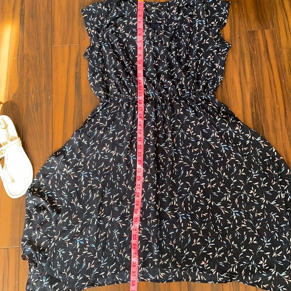 Dress - Picture 2 of 6